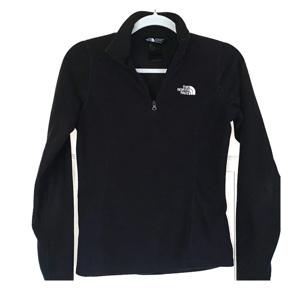 North Face Pull Over